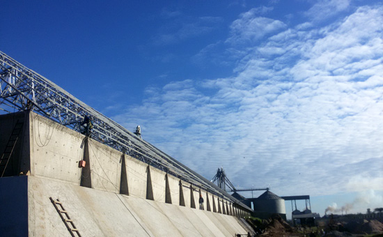 Vista General Silos de Grano